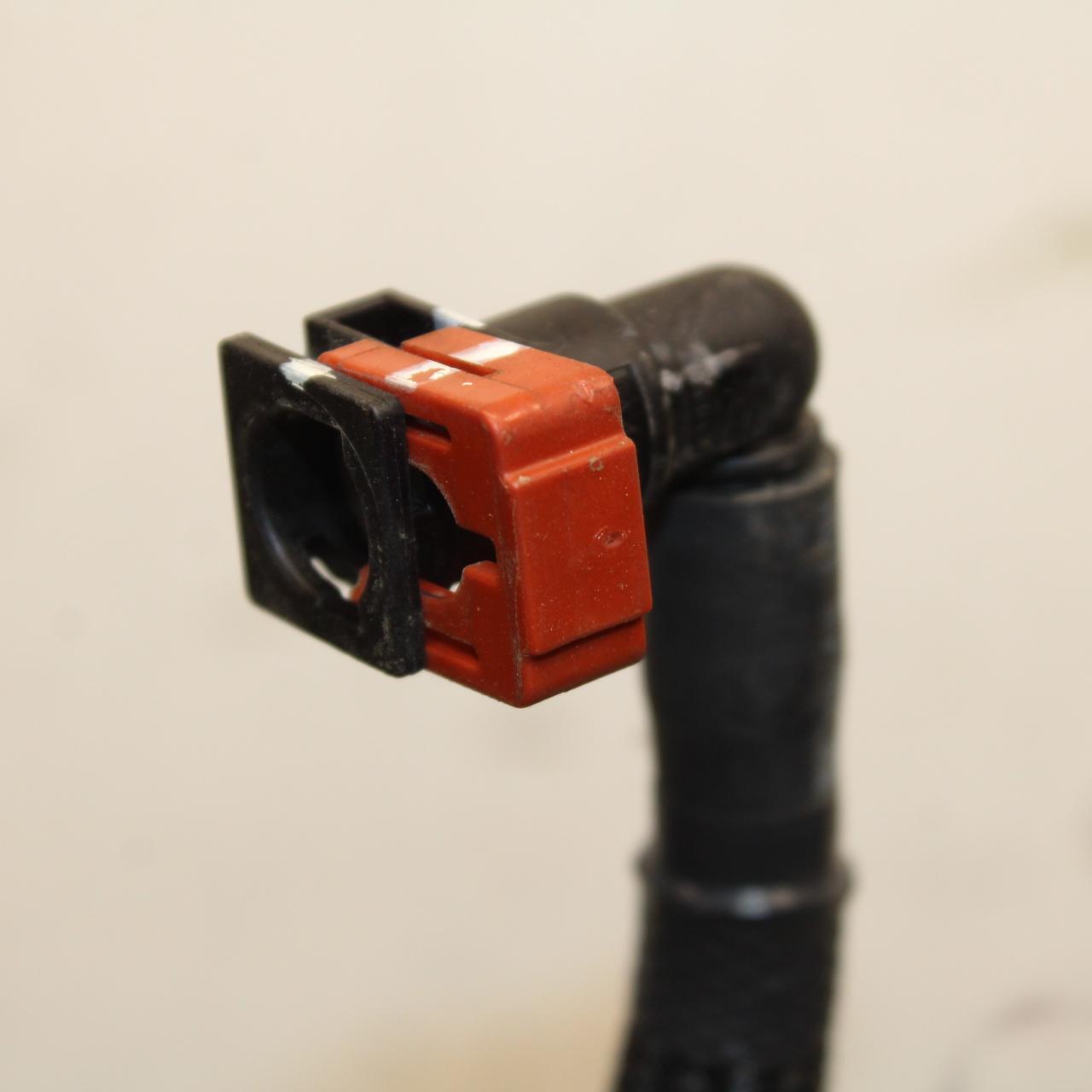 21 KAWASAKI NINJA ZX6R FUEL HOSE GAS LINE TUBE PIPE 51044-0869 BB647