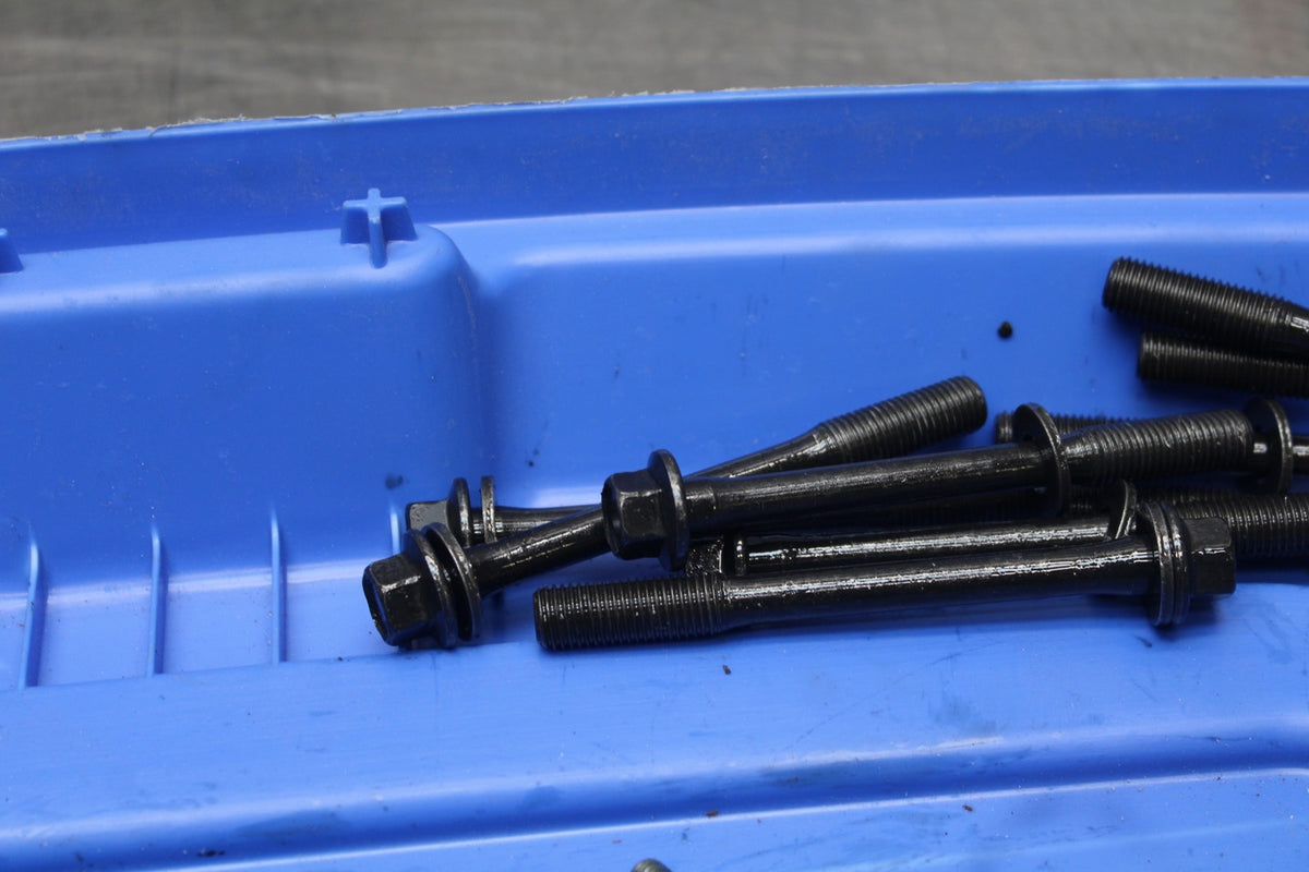 06-07 SUZUKI GSXR 600 ENGINE MOUNTING BOLTS HARDWARE MOTOR SCREWS BB848