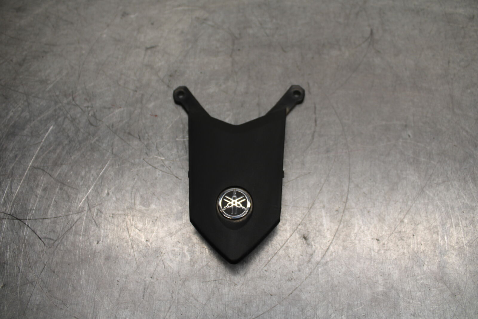 19-24 YAMAHA R3 CENTER REAR BACK TAIL FAIRING COWL BB736