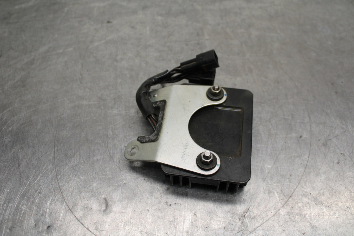 08-10 SUZUKI GSXR 600 RECTIFIER VOLTAGE REGULATOR BB130