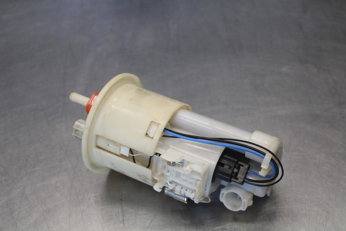 03-04 YAMAHA YZF R6 FUEL PUMP GAS PETROL SENDER UNIT BB890