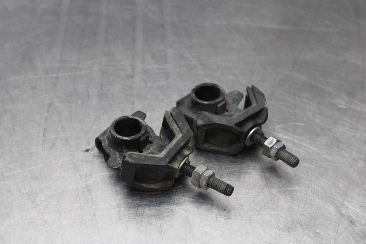 23-26 KAWASAKI NINJA ZX4RR SWINGARM CHAIN TENSIONER ADJUSTMENT BRACKETS  BB898