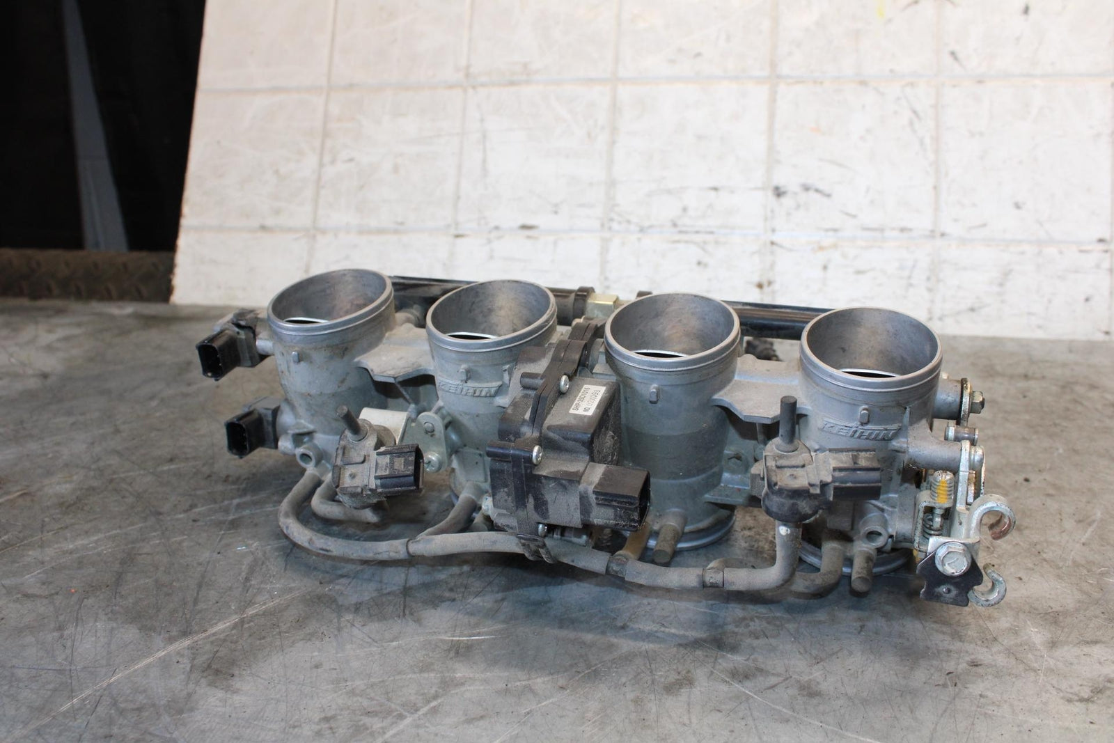 09-12 KAWASAKI NINJA ZX6R MAIN FUEL INJECTORS / THROTTLE BODIES BB544