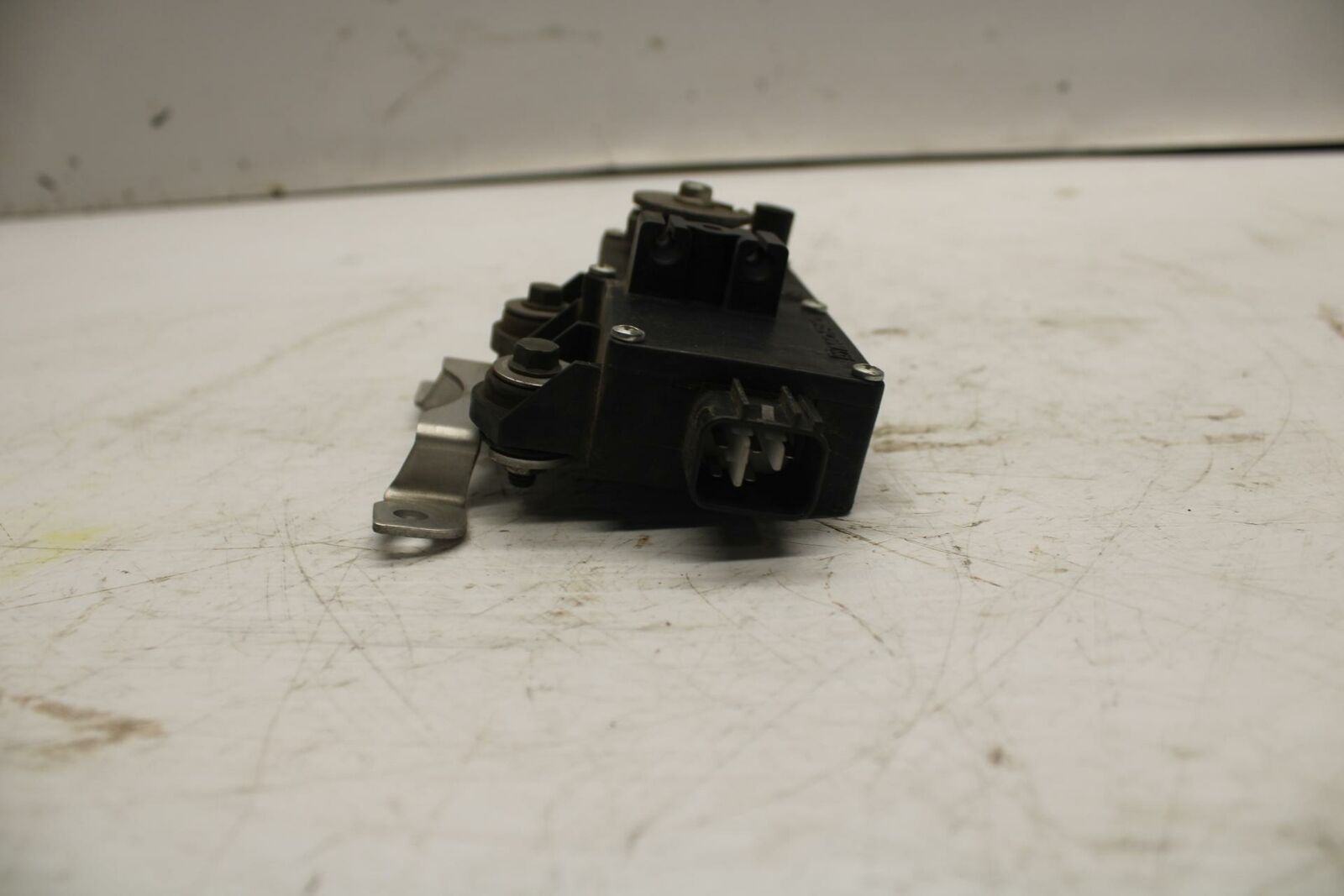 07 YAMAHA YZF R6 2c0 EXHAUST VALVE SERVO MOTOR 2C0-85820-00-00 BB284