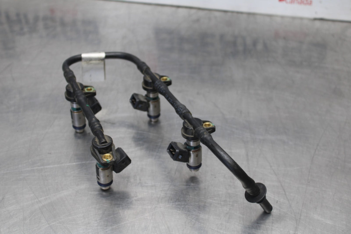 15 APRILIA RSV4 FACTORY APRC ABS SECONDARY FUEL INJECTORS GAS RAIL BB901
