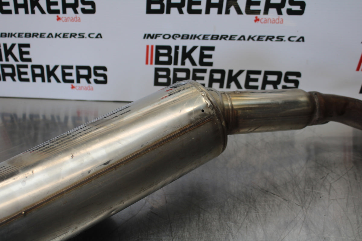 98-05 HONDA SUPER HAWK 1000 VTR1000F RIGHT EXHAUST MUFFLER SLIP ON CAN  BB152