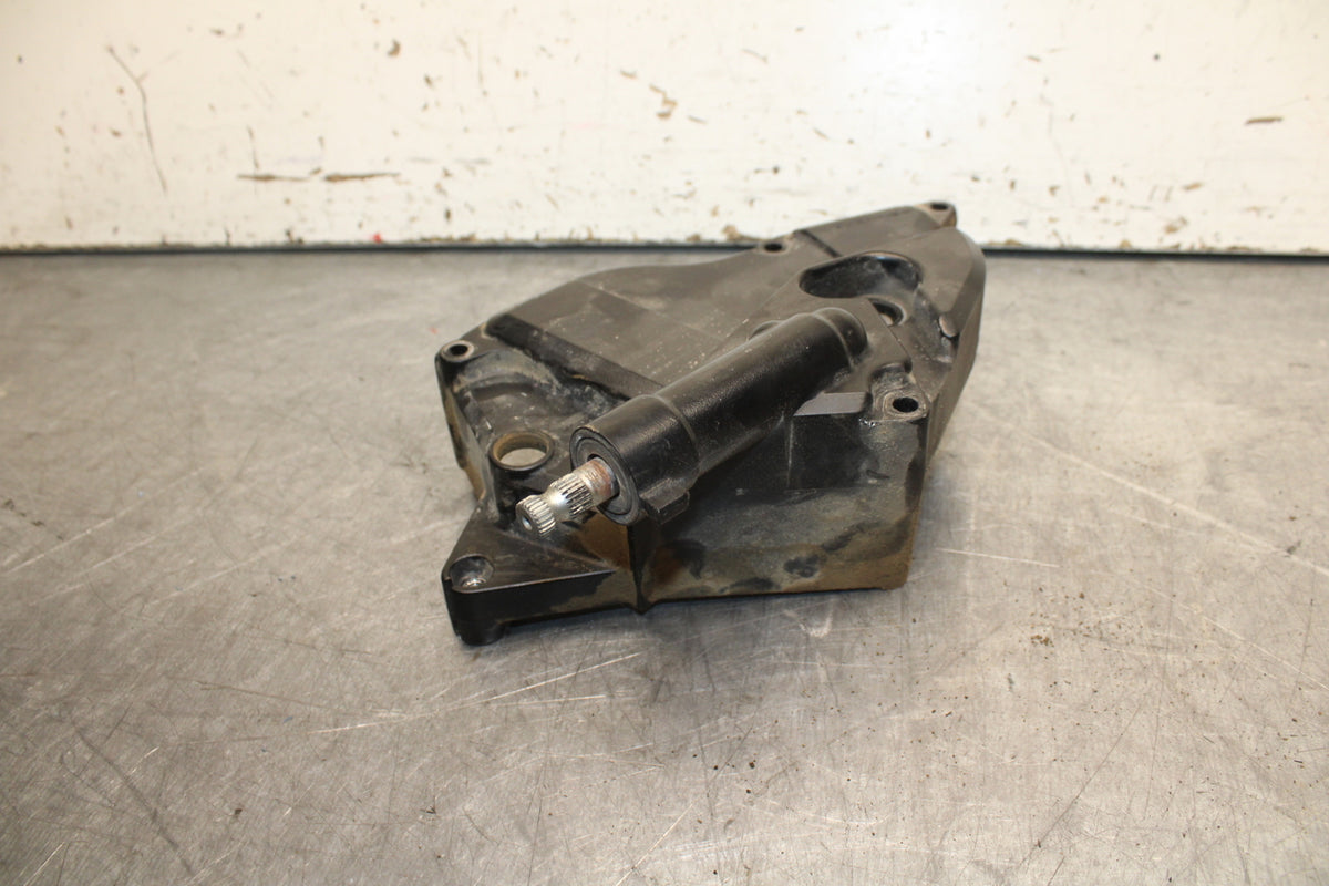 08-10 SUZUKI GSXR 600 ENGINE SPROCKET COVER  BB721