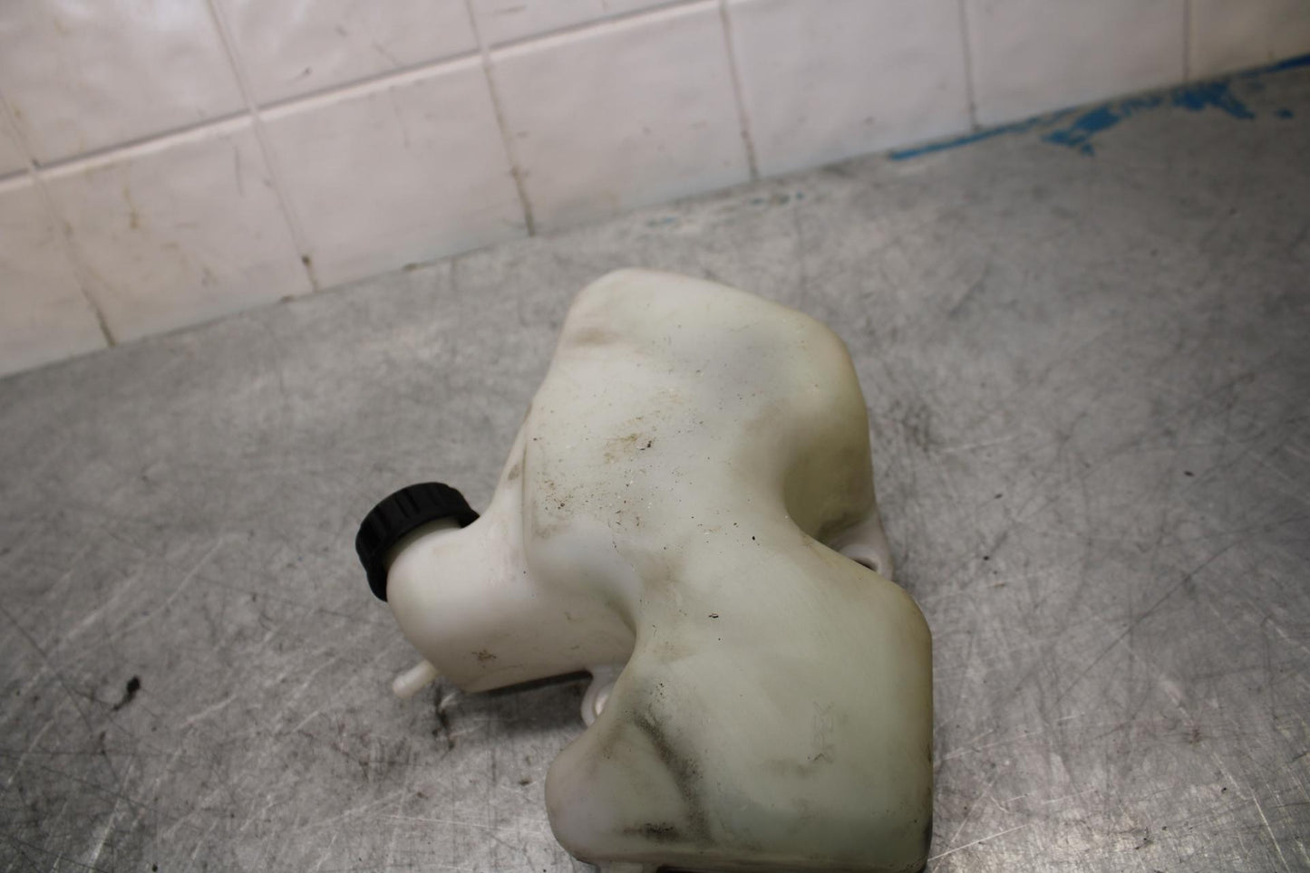 06-07 KAWASAKI NINJA ZX14R COOLANT WATER TANK RESERVOIR BOTTLE bb433