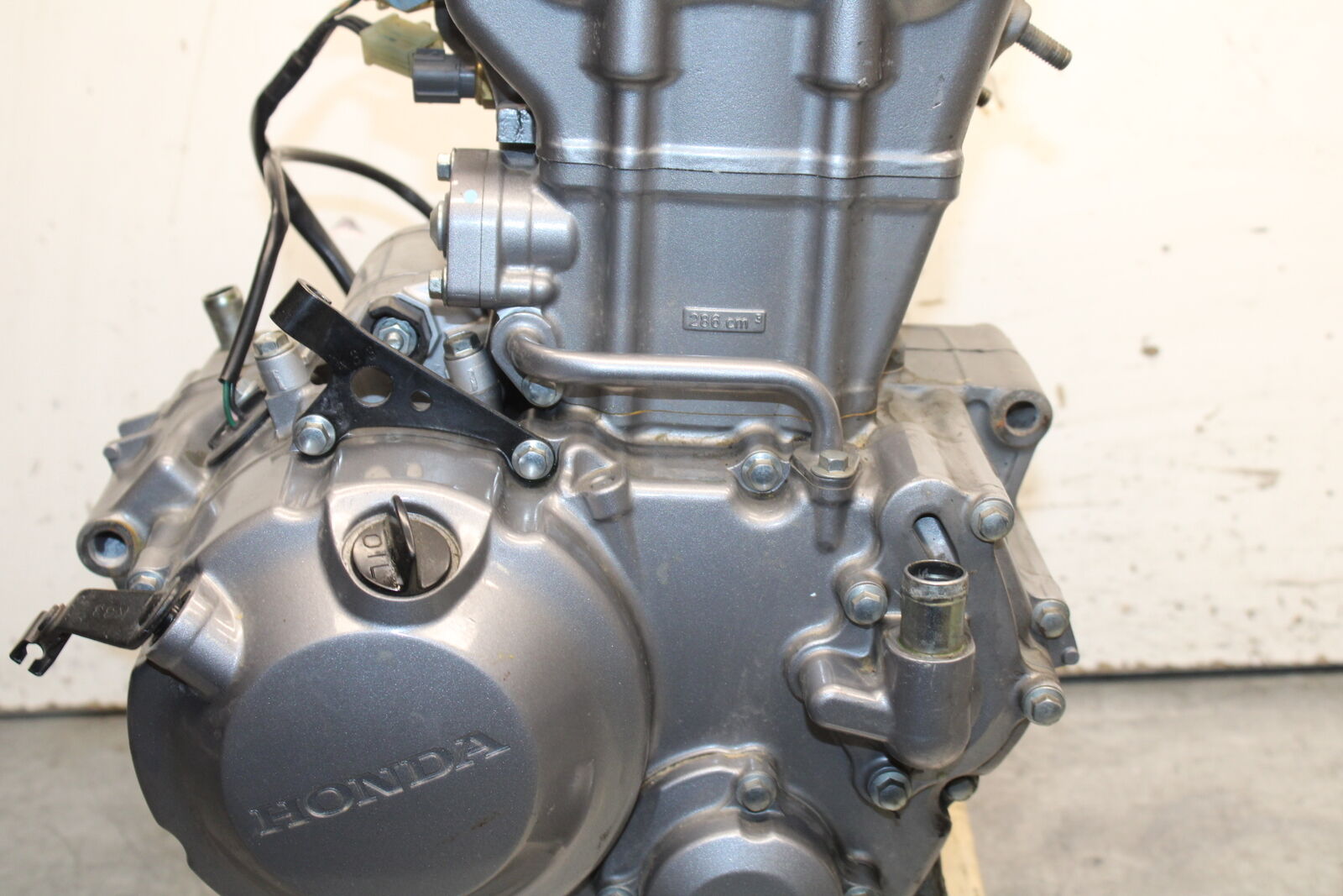 15-16 HONDA CB300F ENGINE MOTOR BB740