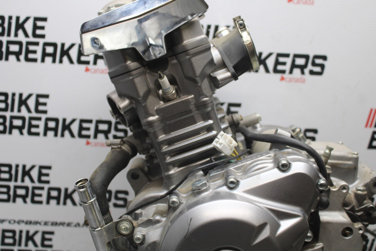 15 SUZUKI GW250F ONLY 6883KM!!  ENGINE MOTOR BB789