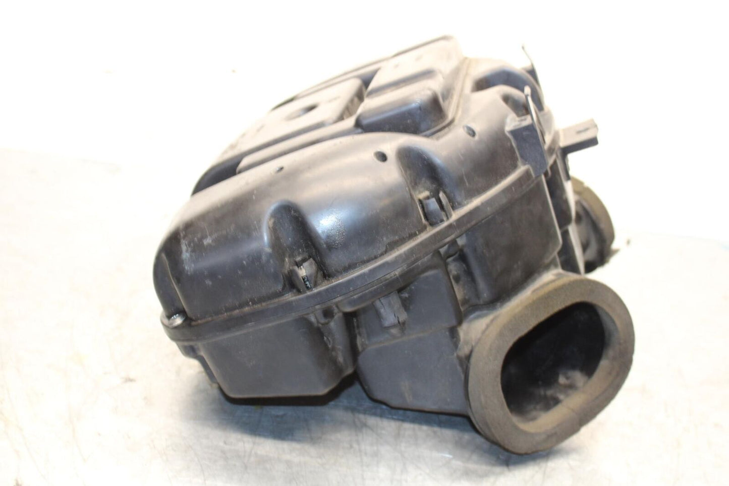 2006 Suzuki GSXR600 AIRBOX AIR INTAKE FILTER BOX  BB447