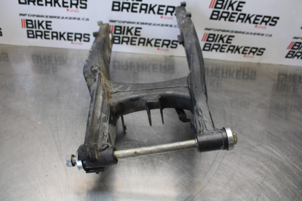 22-25 YAMAHA YZF R7 REAR SWINGARM BACK SUSPENSION SWING ARM BB182