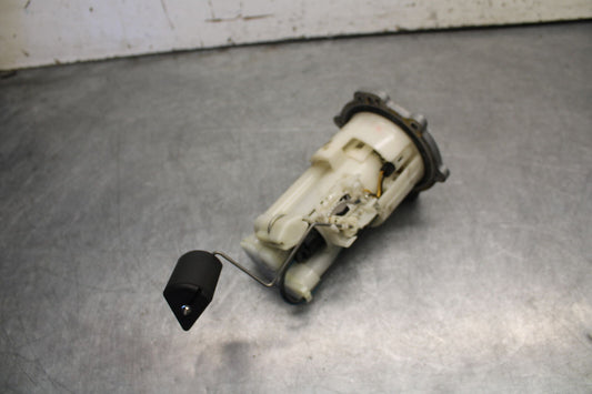 09-15 YAMAHA FZ6R FUEL PUMP GAS PETROL SENDER UNIT 20S-13907-00-00  BB686