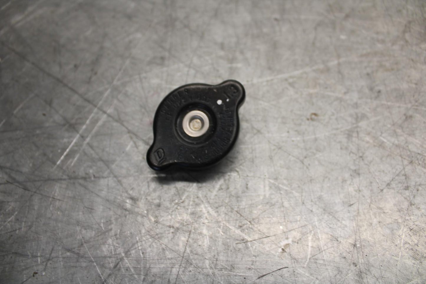 19-20 KAWASAKI NINJA ZX6R RADIATOR CAP BB517