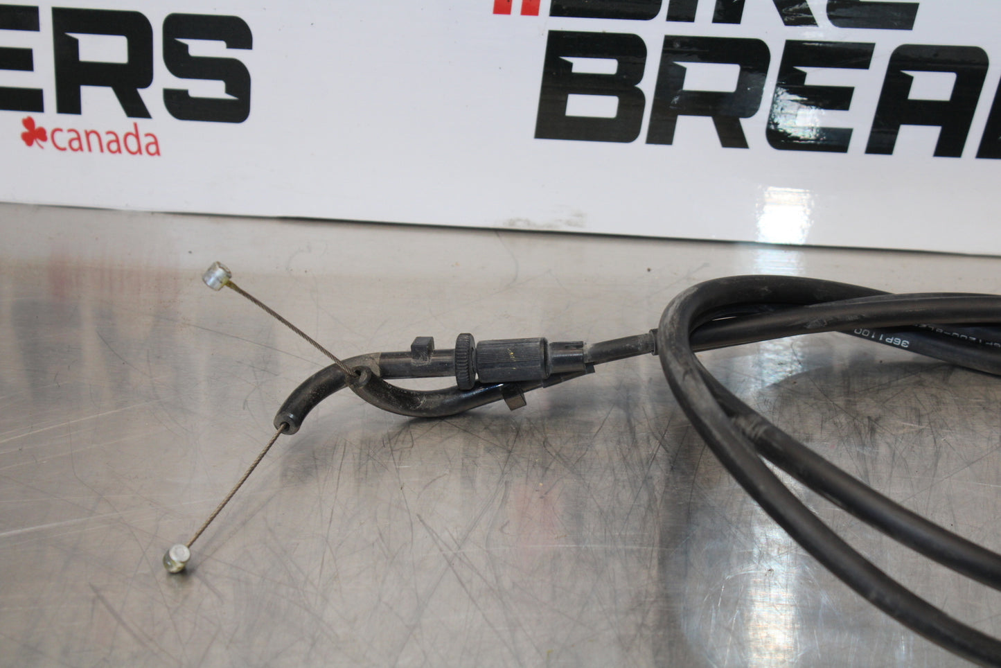 09-15 YAMAHA FZ6R THROTTLE CABLES LINES BB161