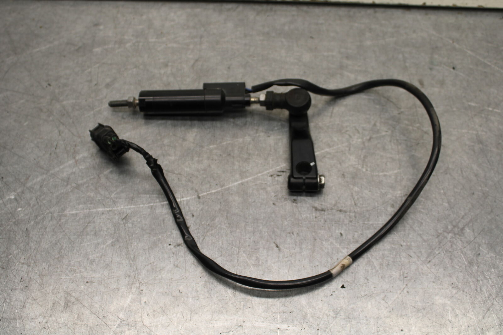 16 KAWASAKI NINJA ZX10R QUICK SHIFTER BB650