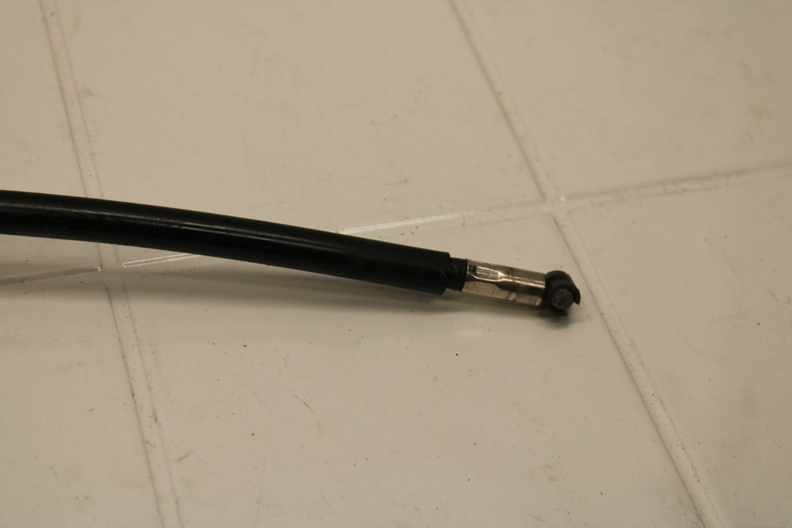 08-16 YAMAHA YZF R6 CLUTCH CABLE LINE BB406