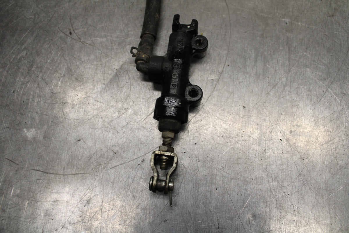 24 KAWASAKI NINJA 500 ABS REAR BACK BRAKE MASTER CYLINDER W RESERVOIR BB744