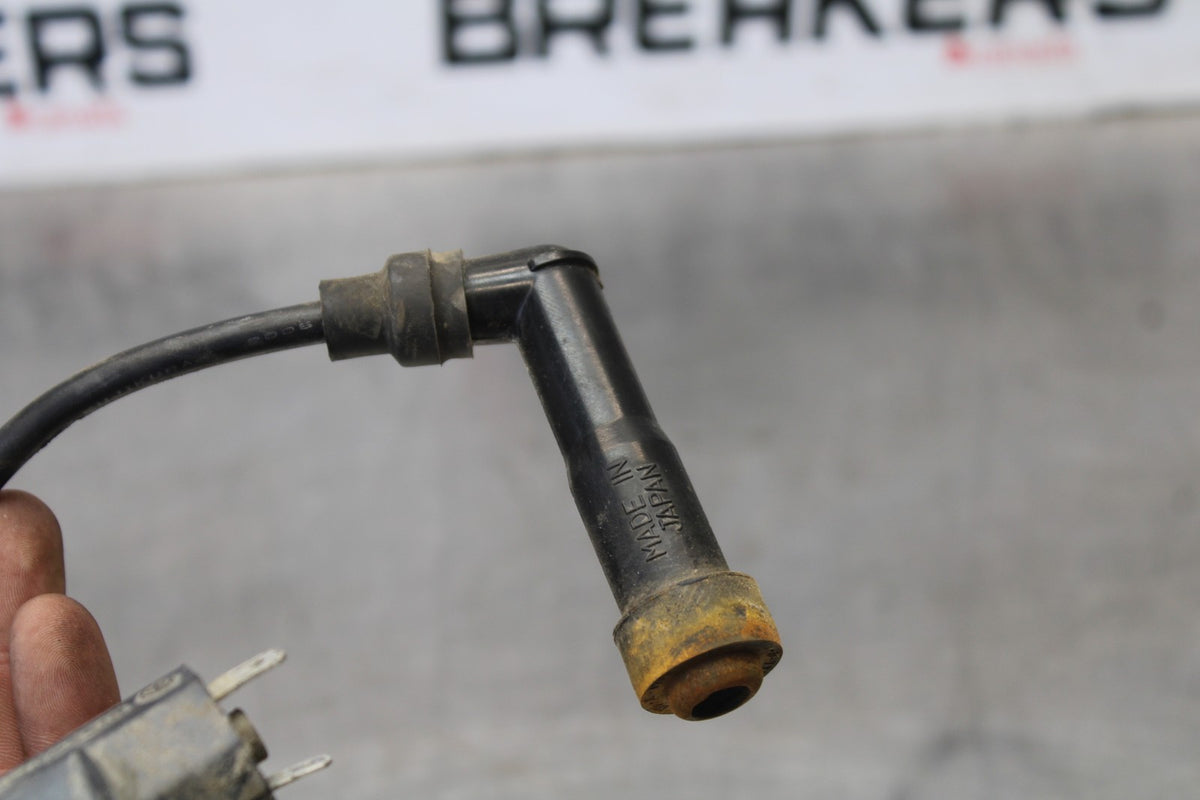 06 KAWASAKI KLR650 IGNITION COIL SPARK PLUG CAP  BB919