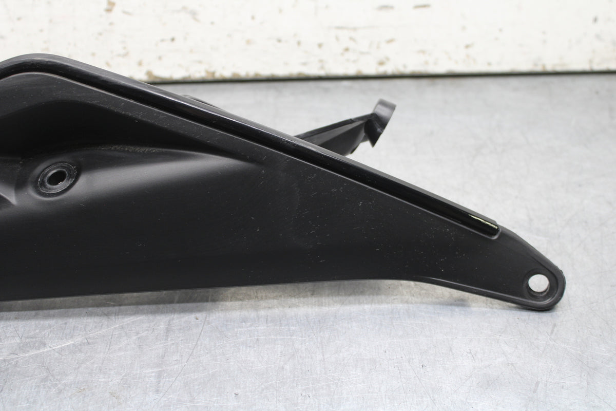 17-24 KTM 390 DUKE RIGHT REAR BACK TAIL FAIRING COWL SHROUD BB734