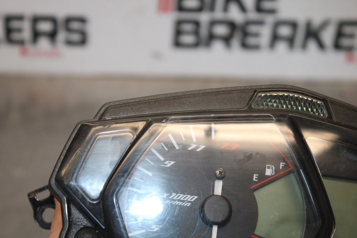 15-17 YAMAHA YZF R3 SPEEDO GAUGES DISPLAY CLUSTER SPEEDOMETER TACHOMETER BB788