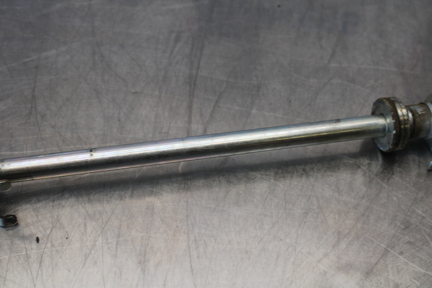 09-15 YAMAHA FZ6R REAR AXLE BACK WHEEL RIM PIVOT BOLT AXEL BB161