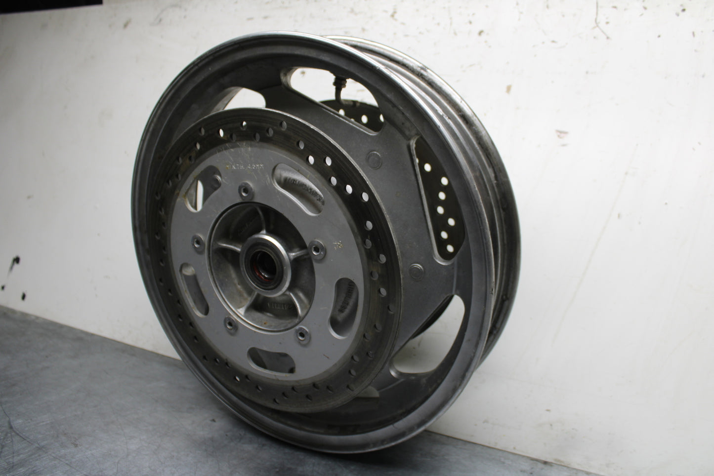 03-08 KAWASAKI VULCAN 1600 FRONT WHEEL FRONT RIM BB754