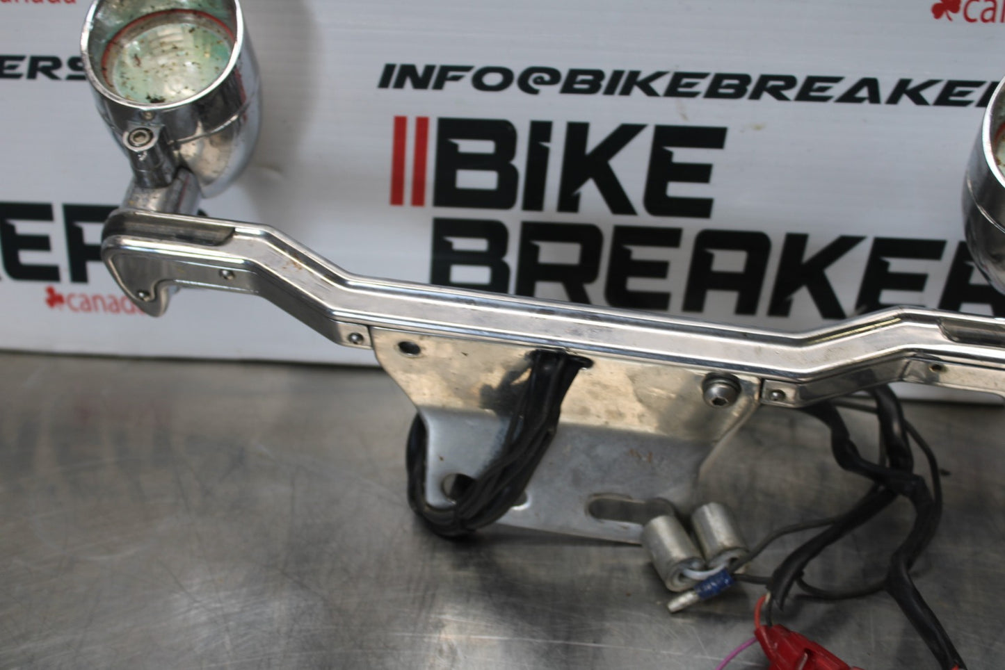 03-08 KAWASAKI VULCAN 1600 FRONT HEAD LIGHT HEADLIGHT SET PAIR BB196