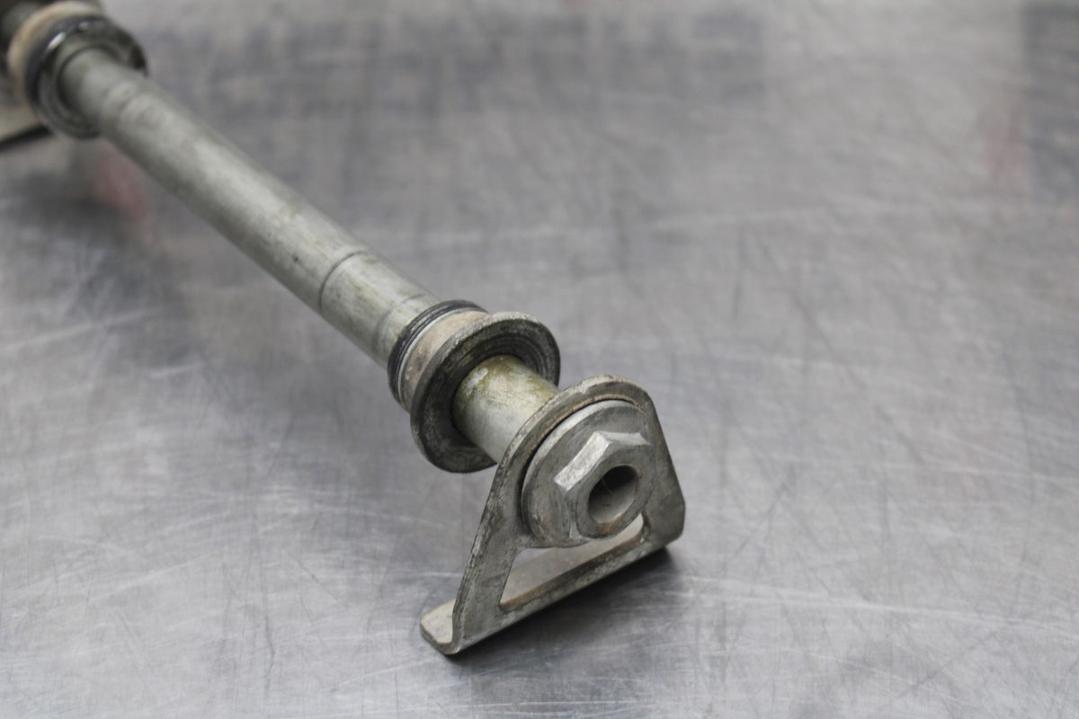 06 SUZUKI SV650S REAR AXLE BACK WHEEL RIM PIVOT BOLT AXEL BB783