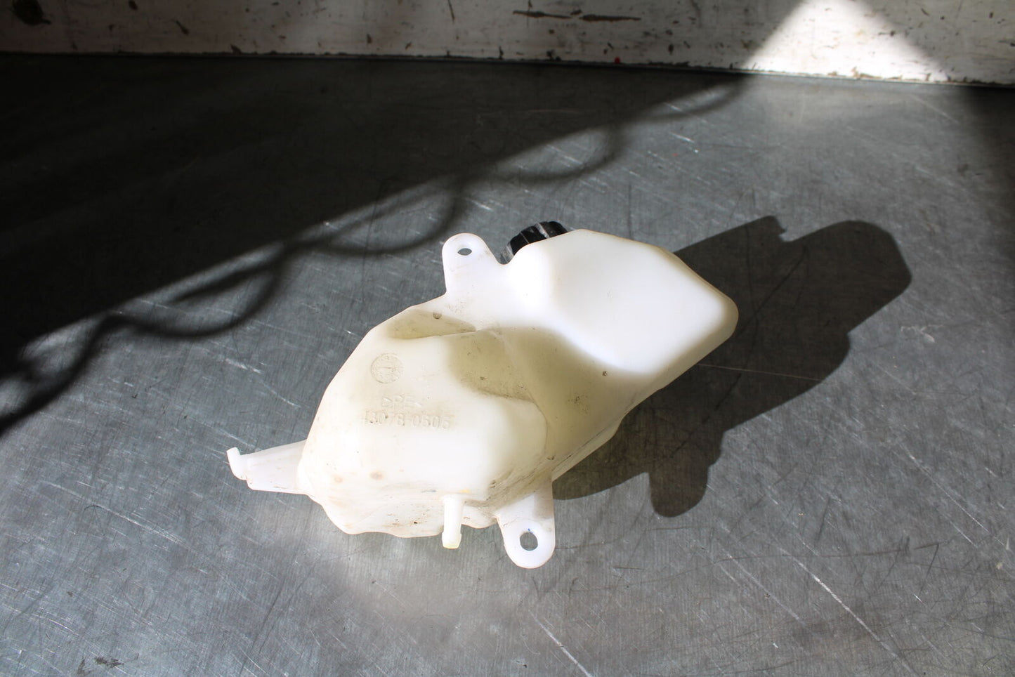 19-22 KAWASAKI Z400 COOLANT WATER TANK RESERVOIR BOTTLE BB708