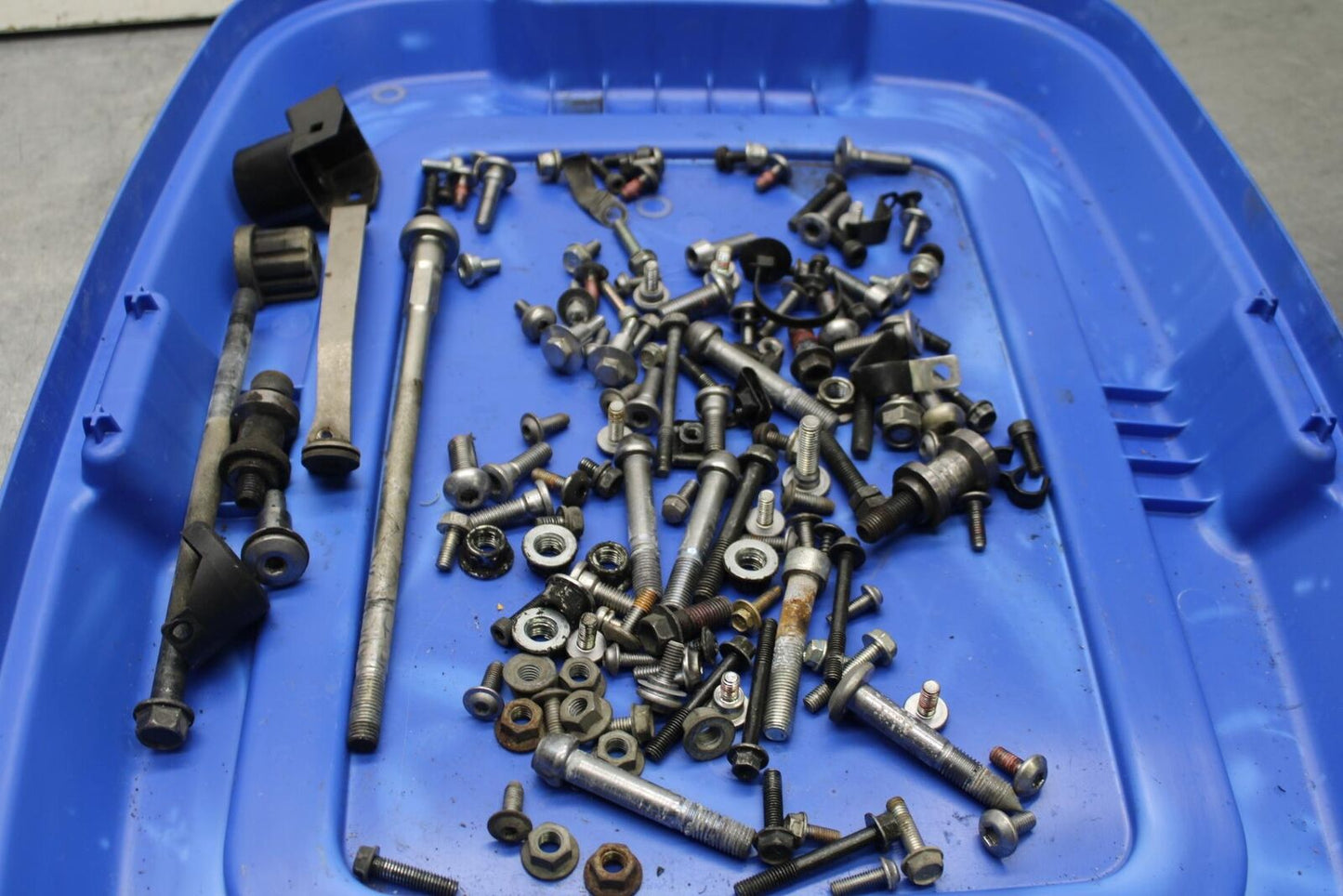 09-12 KAWASAKI NINJA ZX6R MISCELLANEOUS MOUNTING BOLTS HARDWARE MOTOR BB617