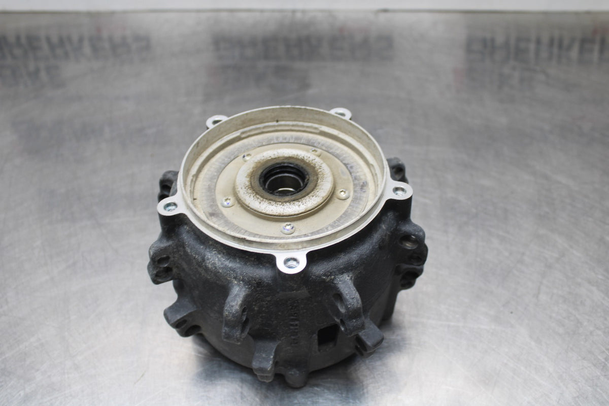 18 YAMAHA SUPER TENERE FRONT WHEEL HUB BB832