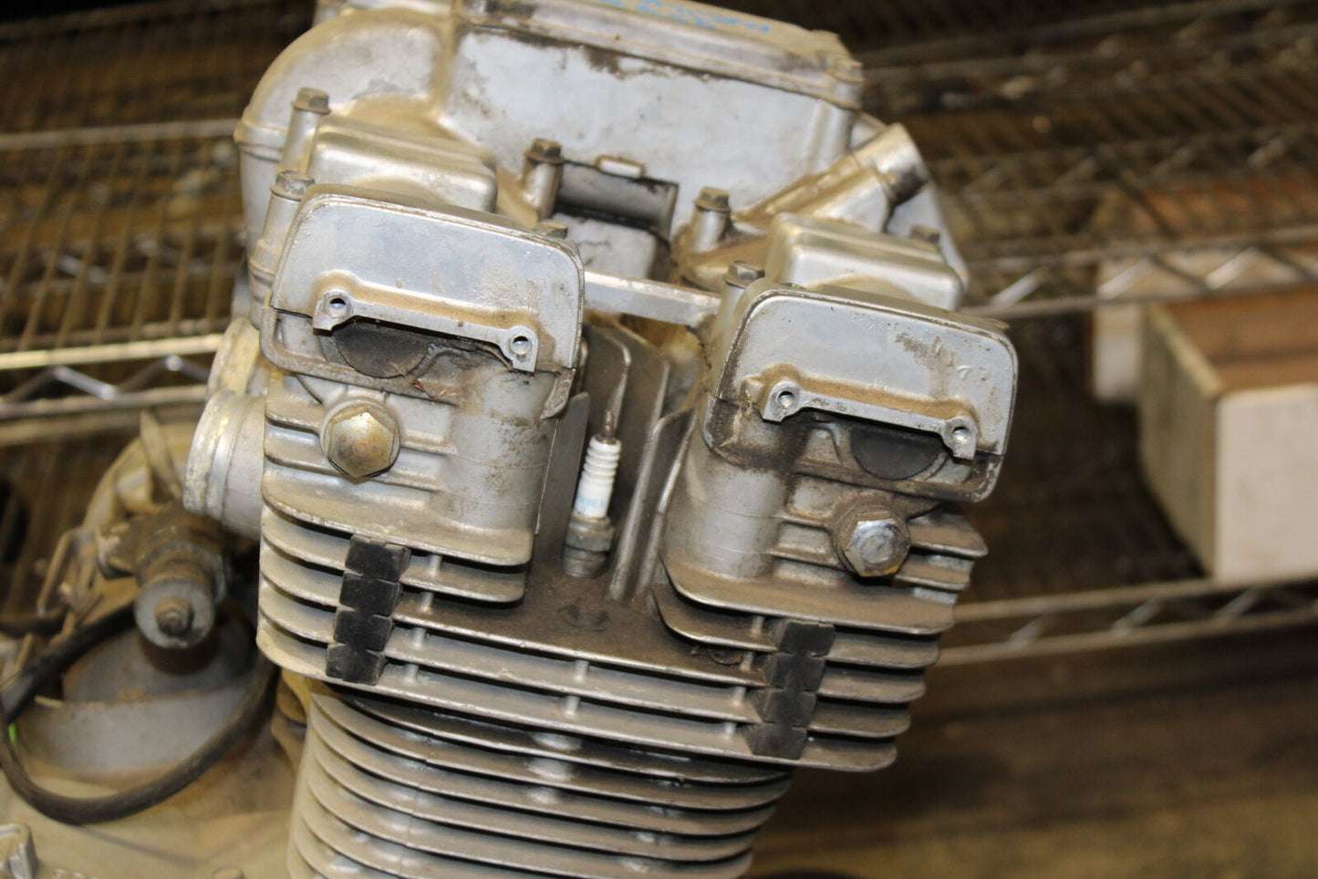 80-83 SUZUKI GS750E ENGINE MOTOR BB234