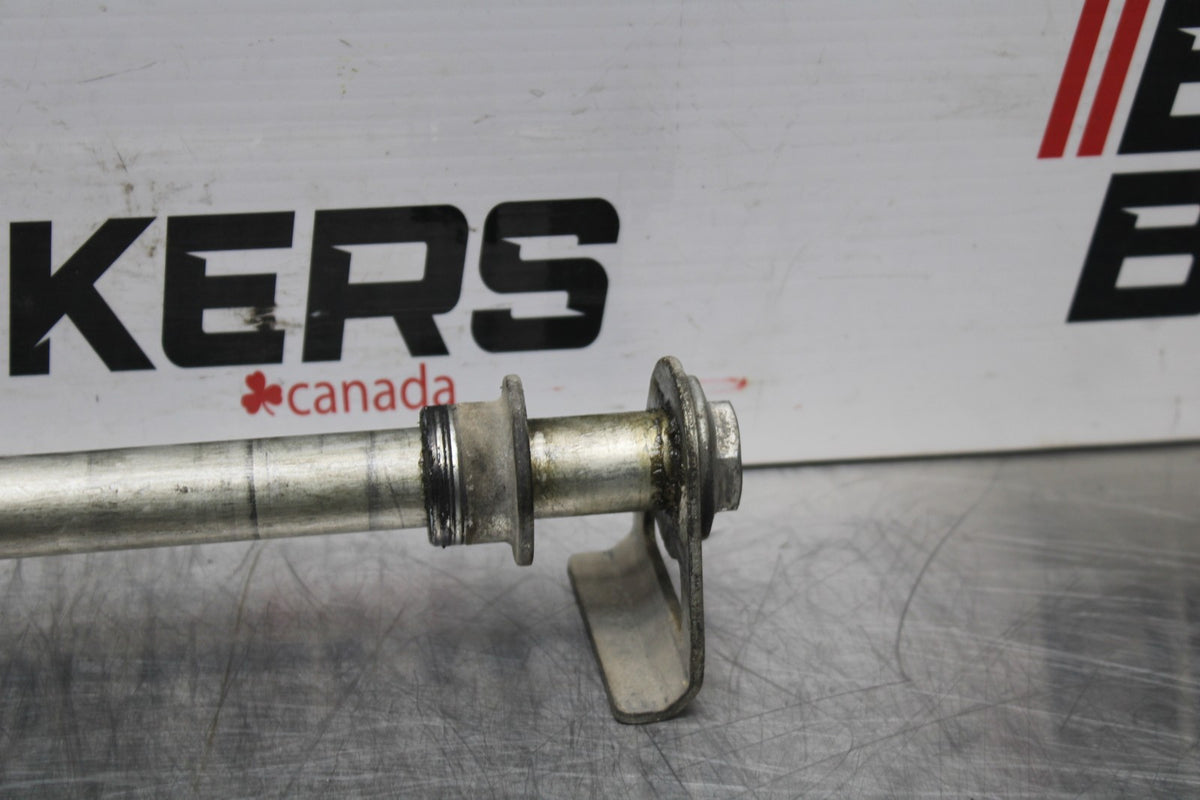 06 SUZUKI SV650S REAR AXLE BACK WHEEL RIM PIVOT BOLT AXEL BB783