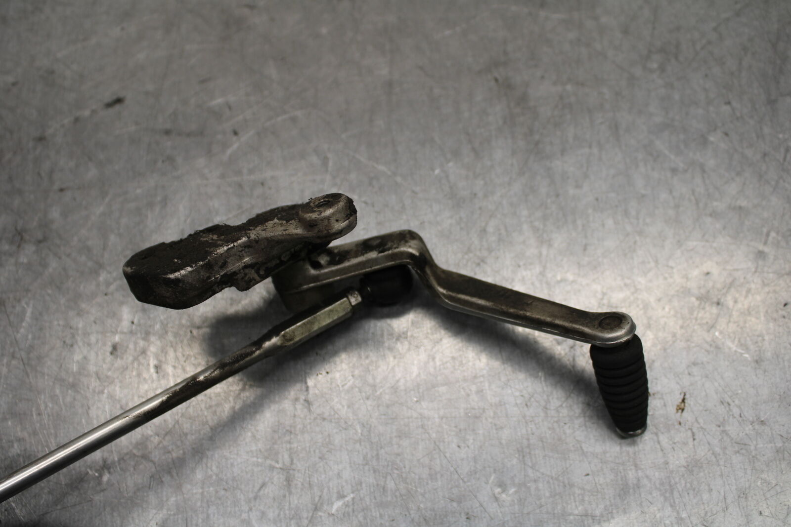 08-09 SUZUKI GSXR600 SHIFTER LINKAGE SHIFT LINK PEDAL BB728