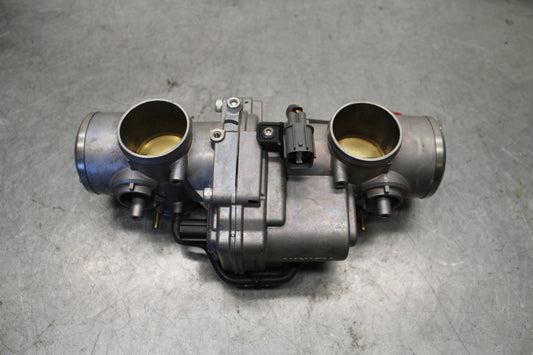 19-21 TRIUMPH SPEED TWIN 1200 THROTTLE BODIES BB653