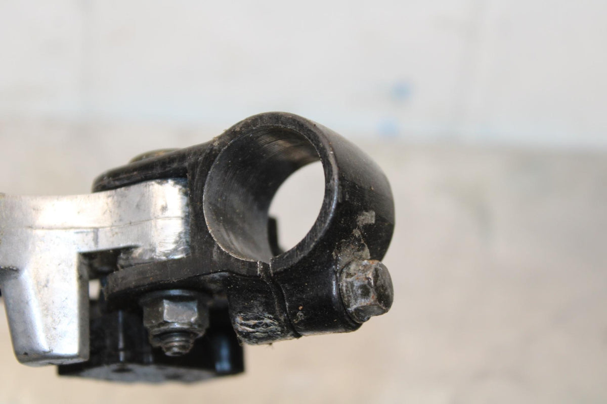 2007 Yamaha YZF R6S CLUTCH PERCH MOUNT WITH LEVER  BB594