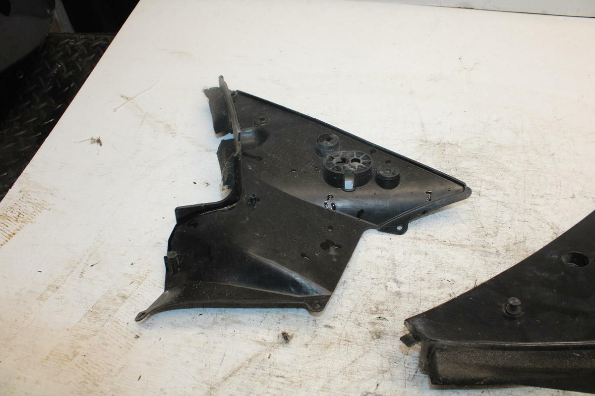 00-01 HONDA CBR929RR RIGHT LEFT INNER FAIRINGS COWLS PANELS #B BB265