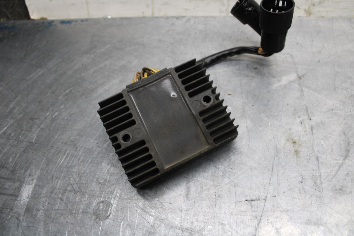 03 KAWASAKI ZX12R RECTIFIER VOLTAGE REGULATOR BB472