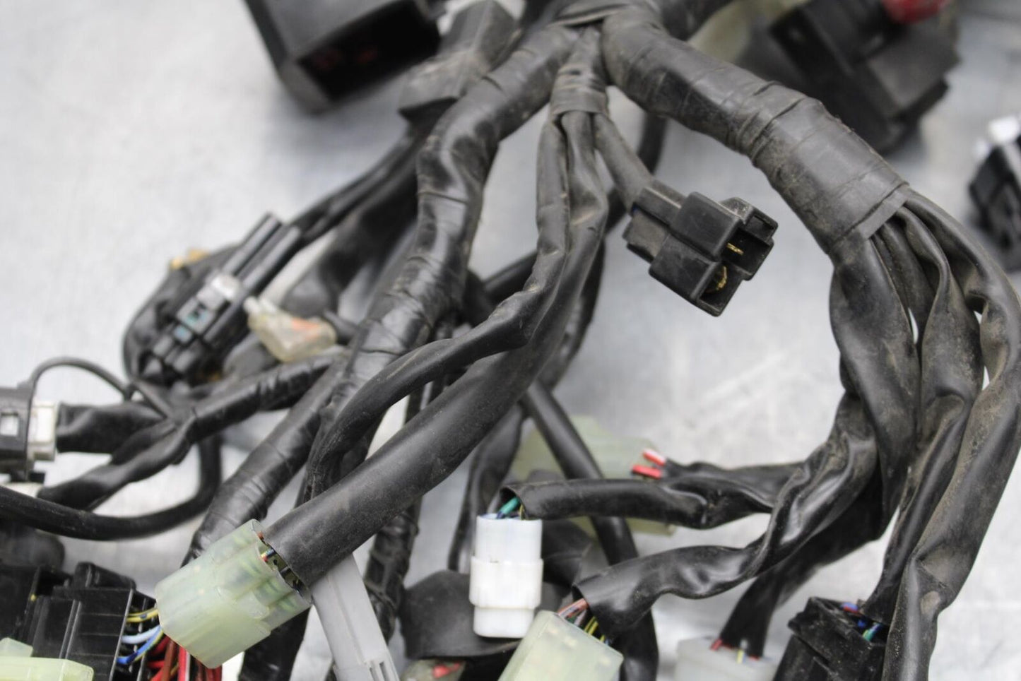 19-21 YAMAHA YZF R3 MAIN ENGINE WIRING HARNESS MOTOR WIRE LOOM BB588