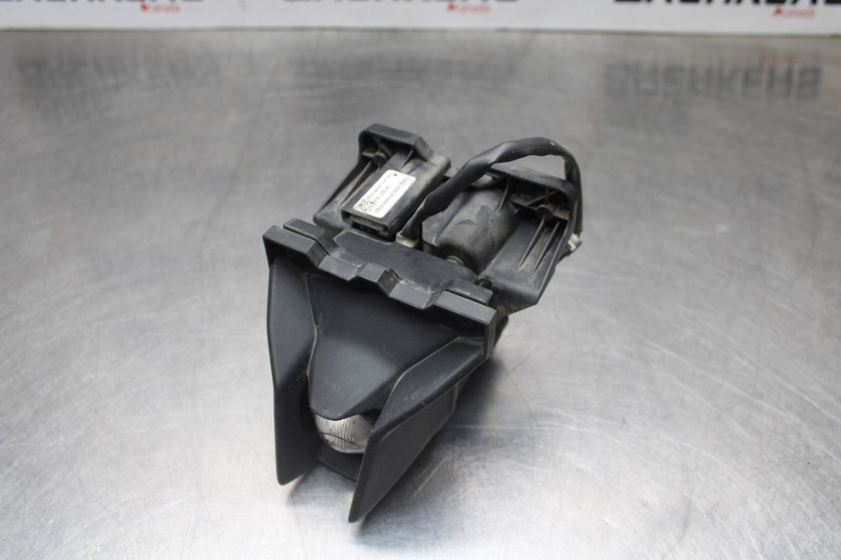 22-25 YAMAHA YZF R7 FRONT HEADLIGHT HEAD LIGHT LAMP BB769