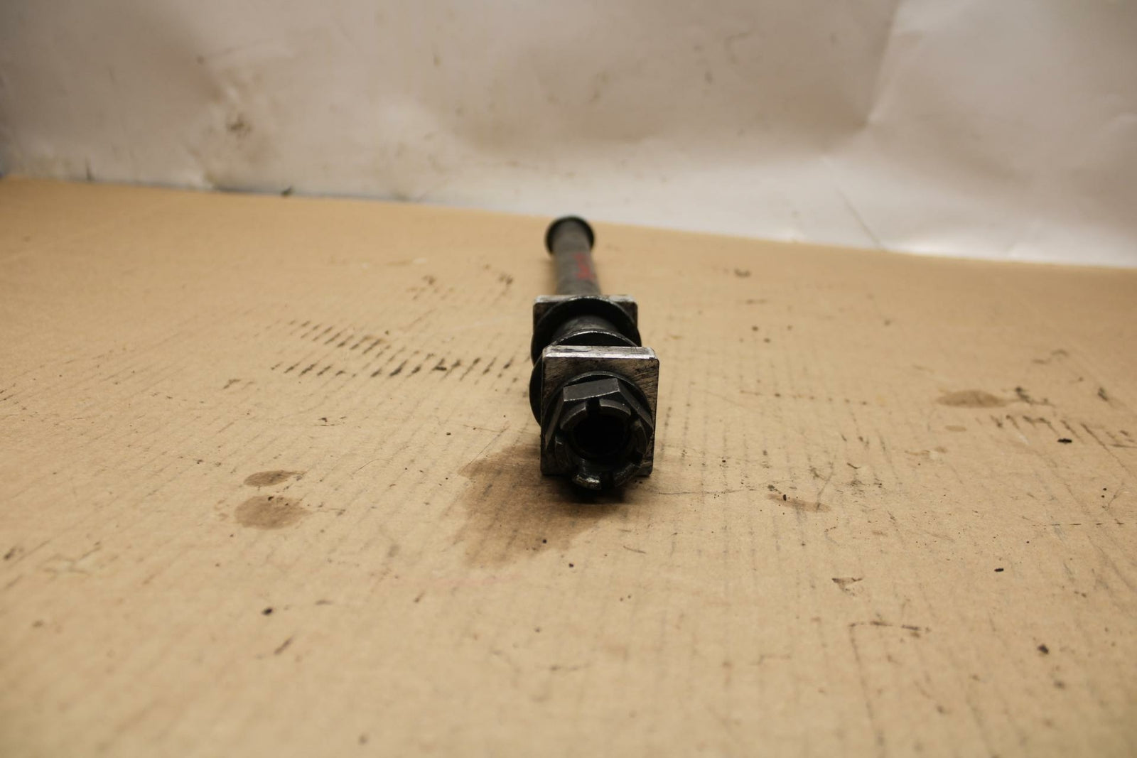 96-03 KAWASAKI NINJA ZX9R REAR AXLE BACK WHEEL RIM PIVOT BOLT AXEL BB01