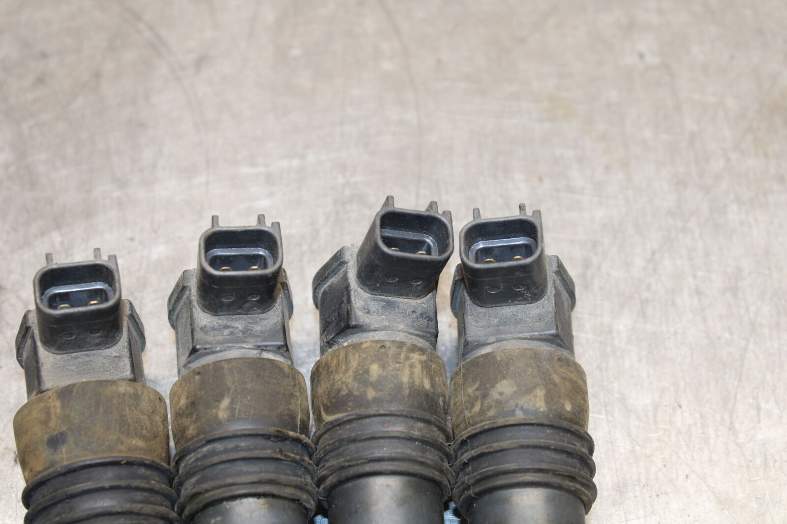 05-06 SUZUKI GSXR1000 IGNITION COILS COIL SPARK PLUG CAPS BB113