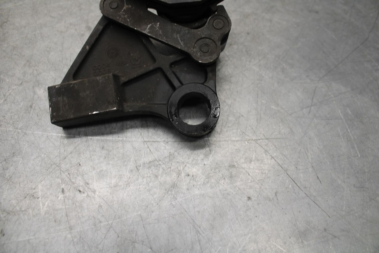 2012 Kawasaki Ninja ZX6R ZX600R REAR BACK BRAKE CALIPER W MOUNT BRACKET BB529