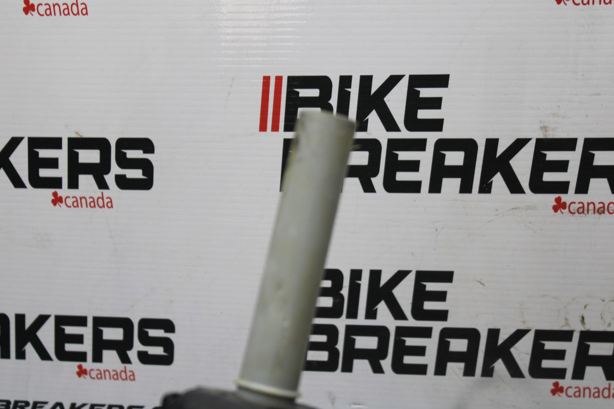 12-16 KAWASAKI NINJA 650 EX650F ABS RIGHT HANDLE KILL OFF START SWITCH BB860