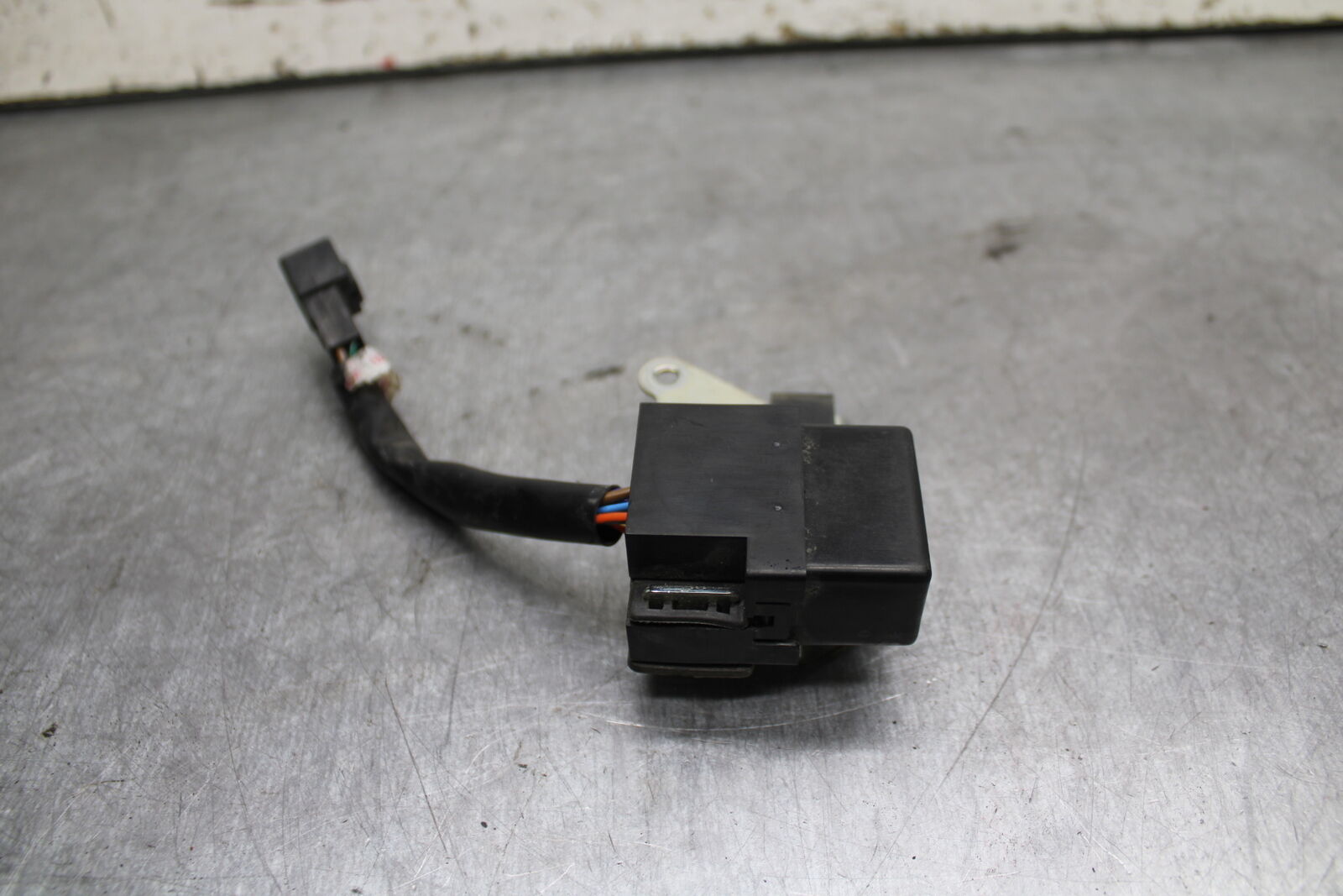 08-09 SUZUKI GSXR600 RELAY ASSEMBLY BB728