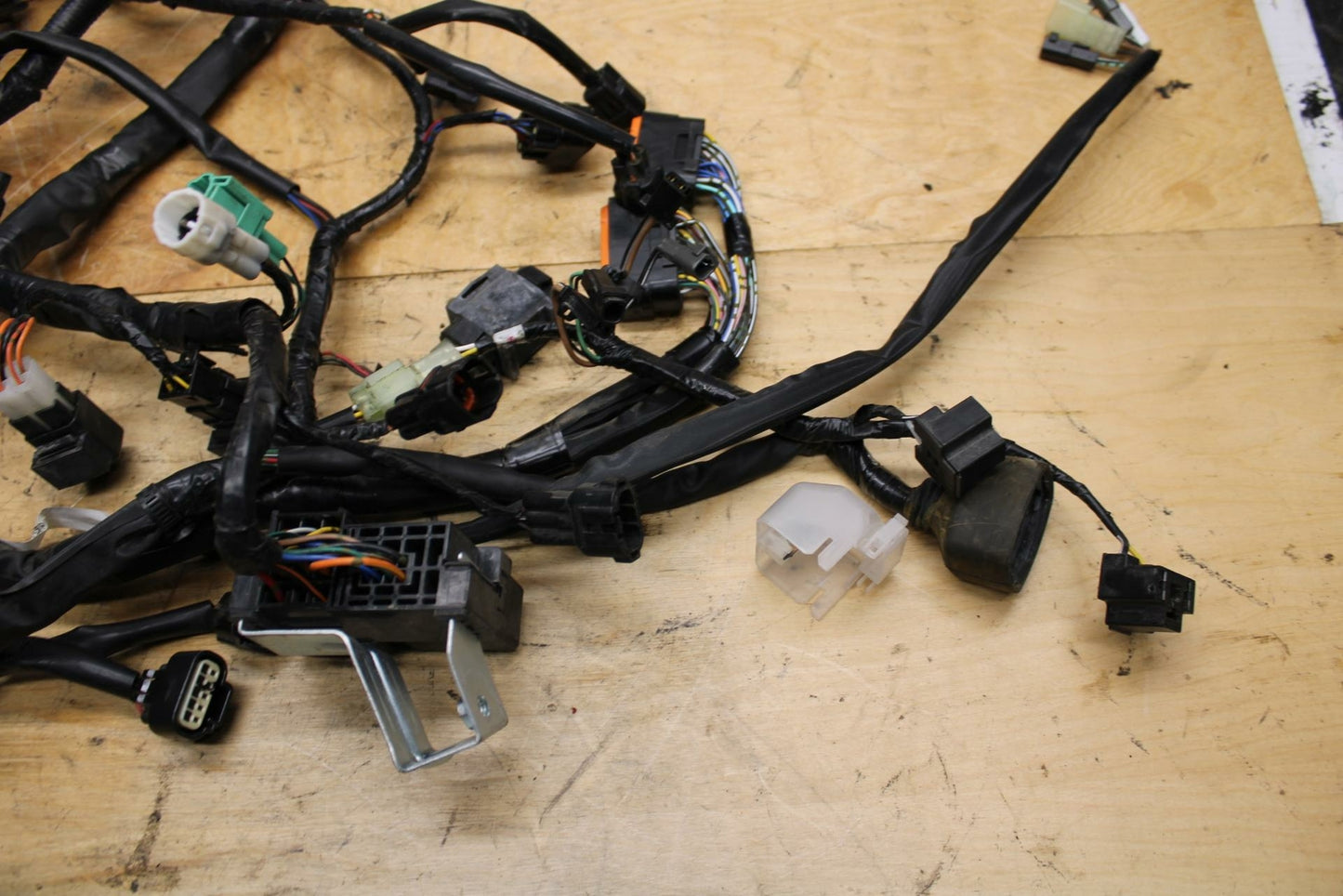 07-12 SUZUKI BANDIT 650S MAIN ENGINE WIRING HARNESS MOTOR WIRE LOOM BB328