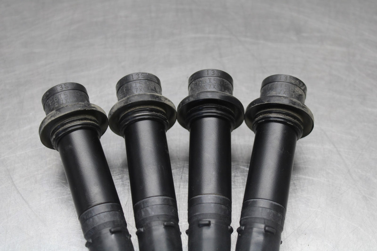 08-16 YAMAHA YZF R6 IGNITION COILS COIL SPARK PLUG CAPS BB929
