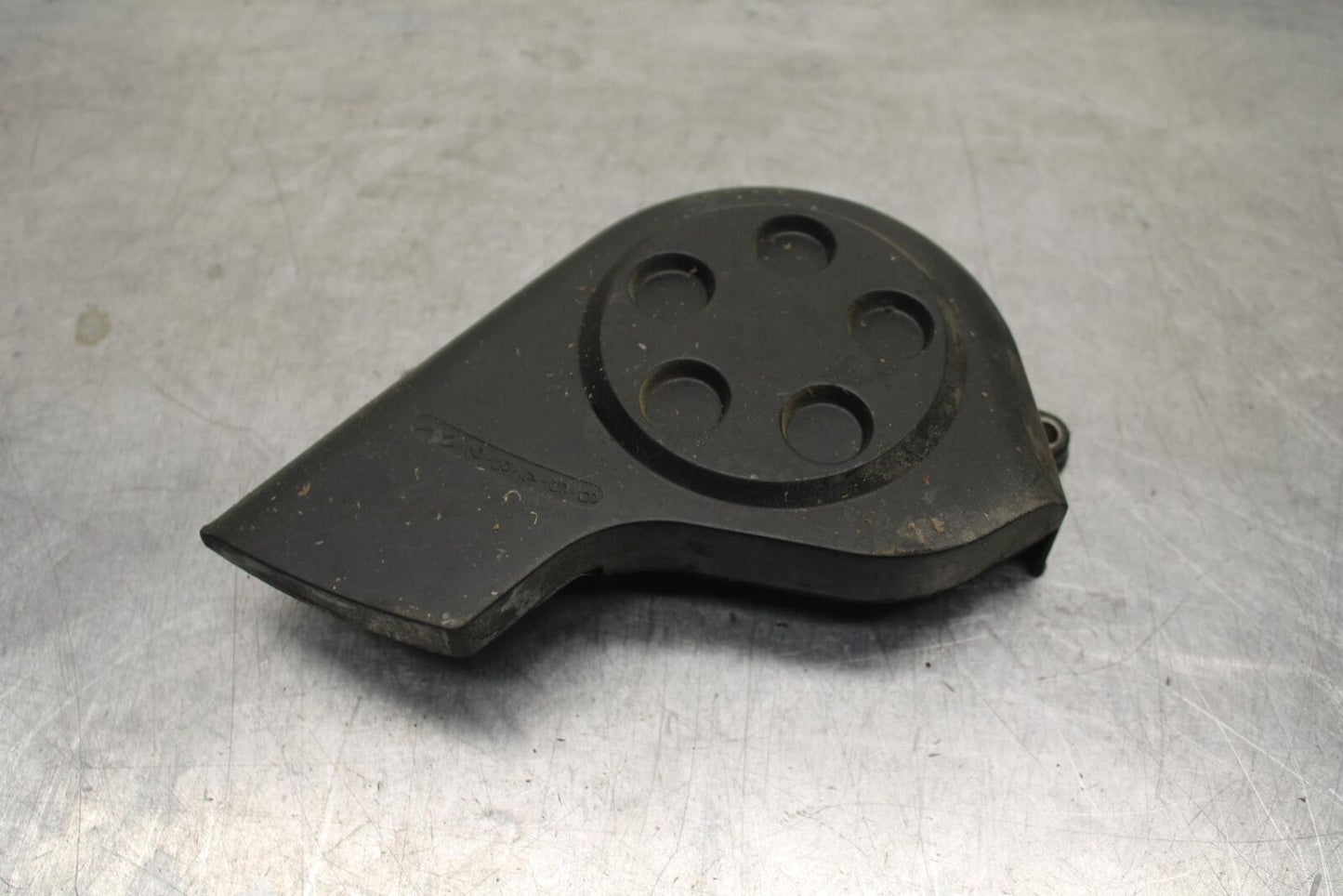 2004 Honda CBR600F4i ENGINE SPROCKET COVER BB606