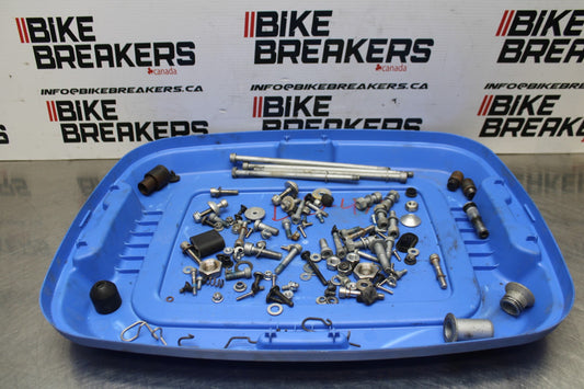19 MOTO GUZZI V7 III BOLTS HARDWARE MOTOR SCREWS BB831